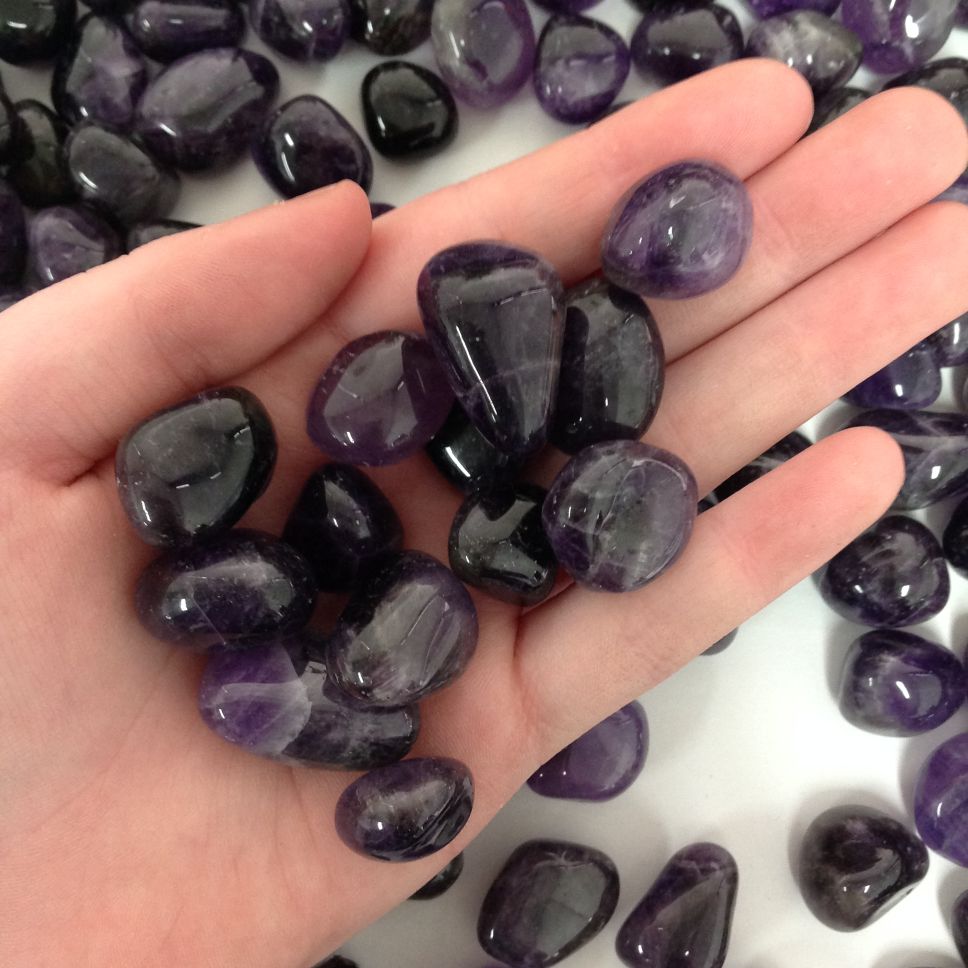 Amethyst Tumbled - 1KG (IN) - Q1 Amethyst Tumbled - 1KG (IN) - Q1